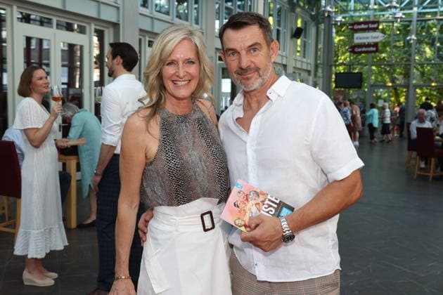 Bianca Karsten and Sven Vogt at the premiere of the comedy Höchste Zeit, Comedy at the Winterhuder Fährhaus. This musical comedy, featuring hits from the ’70s through the ’90s, follows four women going through menopause who, on the eve of a wedding, grapple with the big questions about love, marriage, and the perfect partner, Hamburg, June 19, 2026,detected_source_language