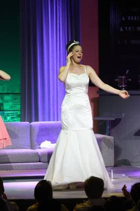 Charlotte Heinke on stage at the premiere of the comedy Höchste Zeit, Winterhuder Fährhaus Comedy. This musical comedy, featuring hits from the ’70s through the ’90s, follows four women going through menopause who, on the eve of a wedding, grapple with the big questions about love, marriage, and the perfect partner, Hamburg, June 19, 2026,detected_source_language
