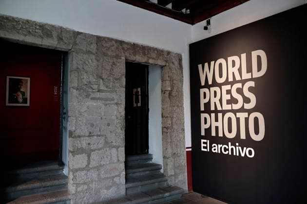 June 23, 2026, Mexico City, State Of Mexico, Mexico: The Franz Mayer Museum is once again hosting the World Press Photo 2026 exhibition, showcasing 144 of the best photojournalistic and documentary photographs from around the world. Mexican photographer CESAR RODRIGUEZ, who won the Long-Term Projects category with his series Mexico, a Changing Climate, was present at the event. His series addresses climate change, specifically the water situation in different regions of the country. World Press Photo is celebrating its 70th anniversary, and to commemorate this milestone, the exhibition The Archive is also on display. This exhibition features photographs that have won this award and are considered the most representative of each era - ZUMAp204 20260623_zip_p204_037 Copyright: xJosuexPerezx