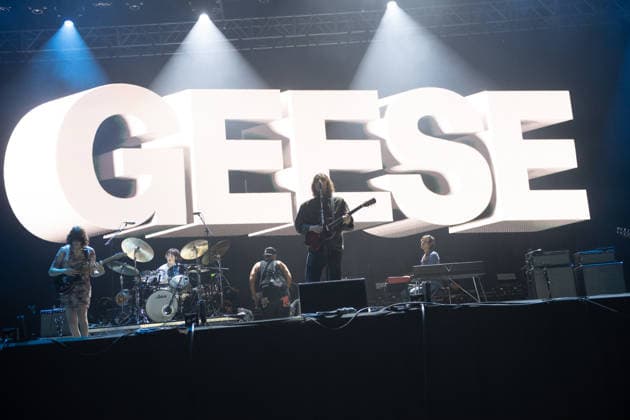 Geese perform at Reading Festival 2026 Friday - Little John s Farm, Reading, UK (L-R) - Guitarist Emily Green, Drummer Max Bassin, Lead singer Cameron Winter and bassist Dominic DiGesu of American Rock band Geese performs on the Gallery Stage at Reading Festival 2026, Little John s Farm, Reading, England, UK on Friday 28 August 2026., Credit:Justin Ng Avalon UK, England, Reading, Little John s Farm Copyright: xJustinxNgx xAvalonx 1129017006