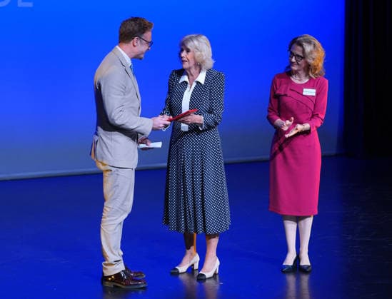 Royal visit to the Royal Academy of Dance Queen Camilla, Patron of the Royal Academy of Dance (RAD), presents the 2026 Queen Elizabeth II Coronation Award to Christopher Wheeldon - RAD s highest honour, recognising outstanding services to the art of ballet, during a visit to their global headquarters in south-west London, to see the broad range of programmes the academy offers as part of its charitable work, including programmes supporting older dancers, people affected by cancer, and young people participating in a street dance lesson. Picture date: Wednesday September 2, 2026. PA Photo., Credit:Yui Mok PA ROTA - B68 Avalon UK, London Copyright: xYuixMokx xPAxROTAx-xB68x xAvalonx 1130178682