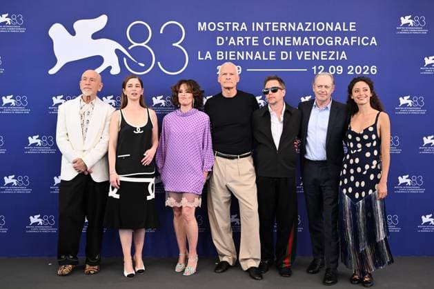 September 3, 2026, Venice, Rome, Italy: John Malkovich, Mariana Di Girolamo, Parker Posey, Martin McDonagh, Sam Rockwell, Steve Buscemi and Ailâoe¡n Salas during the photocall for the film Wild Horse Nine , 83rd Venice International Film Festival, Venice, 03 09 2026 Venice Italy - ZUMAa289 20260903_zia_a289_094 Copyright: xMariaxLauraxAntonellix xAgfx