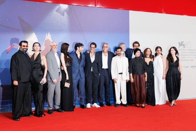 IPA88134951 - VENICE, ITALY - SEPTEMBER 4: (2nd from left to right) Mona Hodeib, Issam Bou Khaled, Nora Mariana, Rami Kodeih, Grant Heslov, George Clooney, Hasan Akil, guest, guest, Rodrigo Teixeira, Rym Mroue, Maria Nakouzi, and Berta Marchiori attend the screening of Furies during the 83rd Venice International Film Festival at Sala Giardino on September 4, 2026, in Venice, Italy. Photo: Cinzia Camela. Copyright: xCinziaxCamela LiveMediax xCinziaxCamela LiveMediax 88134951