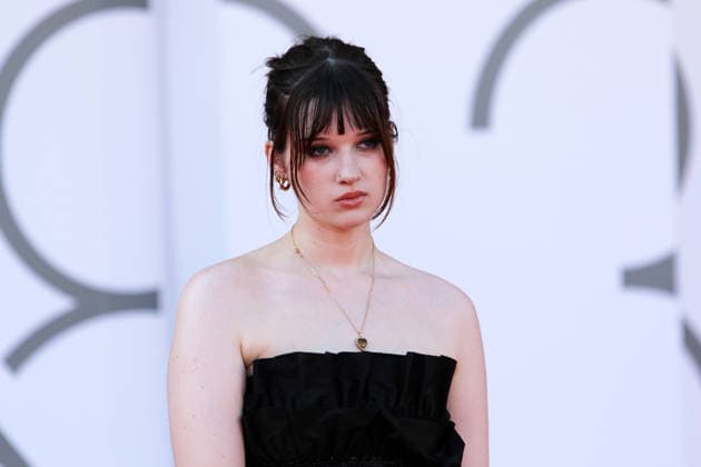 Italy, Lido di Venezia, September 4, 2026 - The Red Carpet of 15 18 A Place To Heal Screening during the 83rd Venice International Film Festival Europe, Italy, Lido di Venezia, September 4, 2026: Zoe Monpart attends the 15 18 A Place To Heal red carpet during the 83rd Venice International Film Festival at Sala Grande on September 04, 2026 in Venice, Italy., Credit:Ottavia Da Re Sintesi Agenzia Sintesi Avalon Italy, Venice Copyright: xOttaviaxDaxRe Sintesix xAgenziaxSintesix xAvalonx 1130963235