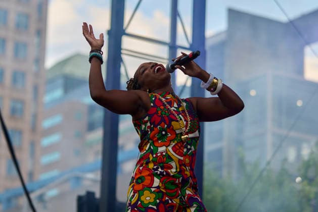 September 5, 2026, Baltimore, Baltimore, USA: R&B singer Estelle performs during the Fifth Charm City Live in Baltimore, MD, Sept. 5, 2026. Conceived by Baltimore Mayor Brandon Scott, the annual festival highlights the city s growth, music and arts, and celebrates its unique history and culture. Baltimore USA - ZUMAg216 20260905_znp_g216_002 Copyright: xDominicxGwinnx