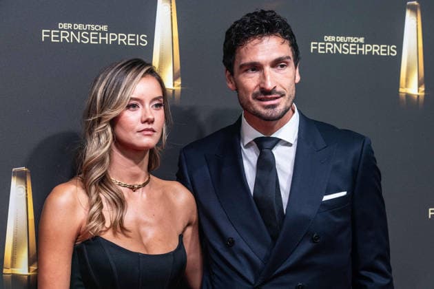 Mats HUMMELS, former soccer player, and Nicola CAVANIS, model, Red Carpet, Red Carpet Show, arrival, German Television Awards ceremony, The 2026 German Television Award, 2026 German Television Award at Confex Cologne, on September 9, 2025