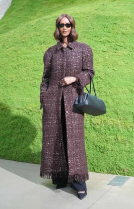 Entertainment Bilder des Tages #2 September 9, 2026, New York, Ny, USA: IMAN attends the Cult Gaia Fashion Show,.The Gilder Center at the American Museum of Natural History, NYC.September 9, 2026. . Cult Gaia Fashion Show,.The Gilder Center at the American Museum of Natural History, NYC.September 9, 2026. New York USA - ZUMAms4_ 20260909_faf_ms4_018 Copyright: xSoniaxMoskowitzxGordonx