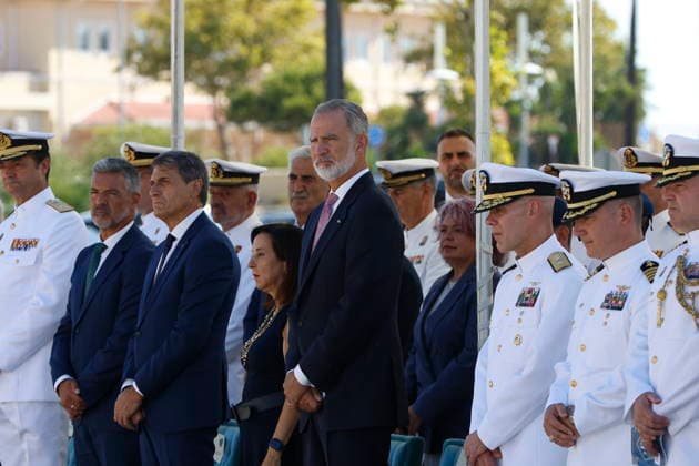 Felipe VI Visits the Rota Base on the 25th Anniversary of the September 11 Terrorist Attacks in the U.S. King Felipe VI, alongside Defense Minister Margarita Robles, at the tribute to the victims of 9 11 at Rota Air Base September 11, 2026, in Rota, Cádiz, Andalusia, Spain King Felipe VI attended a tribute this Friday organized by military personnel from Spain and the United States to the victims of the September 11, 2001, terrorist attacks—which mark their 25th anniversary this year— at the Rota Naval Base, Cádiz, September 11, 2026, Cádiz, Andalusia, Spain Copyright: xNachoxFradex 7765157