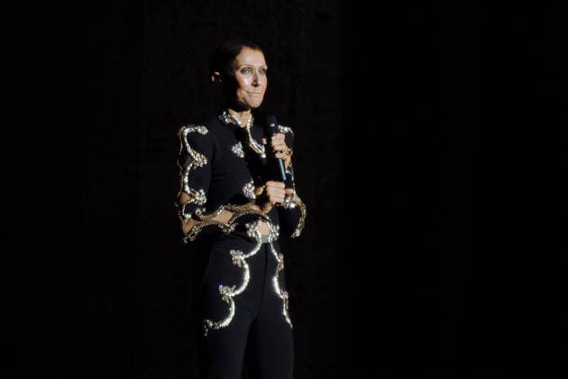 Exclusive: Quebec singer Céline Dion makes a triumphant return to the stage at the Plénitude Arena to kick off her Paris residency, a series of sixteen concerts scheduled through October 17, 2026. Ten additional dates are planned for May 2027. In front of an audience of approximately 30,000 people from all over the world, the 58-year-old artist performed her first full concert in six years, following a long hiatus due to her battle with stiff-person syndrome, a rare neurological disorder diagnosed in 2022. Visibly moved, Céline Dion paused her first song, On ne change pas, overcome with emotion, before launching into a show lasting more than two hours, featuring her greatest hits, including My Heart Will Go On, Pour que tu m’aimes enc Copyright: xAgencex xBestimagexAgencex xBestimagex
