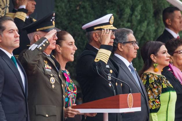 September 13, 2026, Ciudad De Mo Xico, Mexico: MEXICO Ciudad De Mo Xico, MEXICO - SEPTEMBER 13, 2026: The President of Mexico, Claudia Sheinbaum Pardo, presides over the ceremony marking the 179th Anniversary of the Heroic Deed of the Boy Heroes of Chapultepec. She is accompanied by Secretary of National Defense Ricardo Trevilla Trejo, Secretary of the Navy Admiral Raymundo Pedro Morales oÂngeles, President of the Supreme Court Hugo Aguilar Ortiz, and members of the cabinet. The ceremony took place at the Altar to the Homeland in Chapultepec Park, Mexico City. Ciudad De Mo Xico Mexico - ZUMAq101 20260913_zna_q101_116 Copyright: xJuanxPerezxPuentex