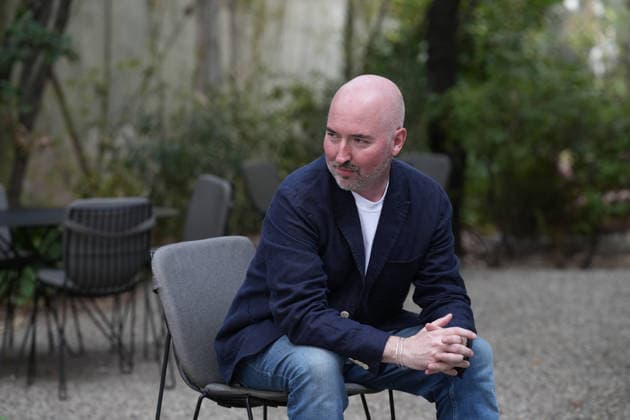 Douglas Stuart Presents the Novel ‘John, Son of John’ Author Douglas Stuart during the presentation of his novel ‘John, Son of John’ at the Random House offices on September 16, 2026, in Barcelona, Catalonia, Spain. Set in the late 1990s on the remote island of Harris, it tells the story of Cal Macleod, a young gay fine arts graduate who returns to the family farm after spending some time in the city. SEPTEMBER 16, 2026 PORTRAITS Barcelona, Catalonia Barcelona, Catalonia, Spain Copyright: xDavidxZorrakinox 7778527
