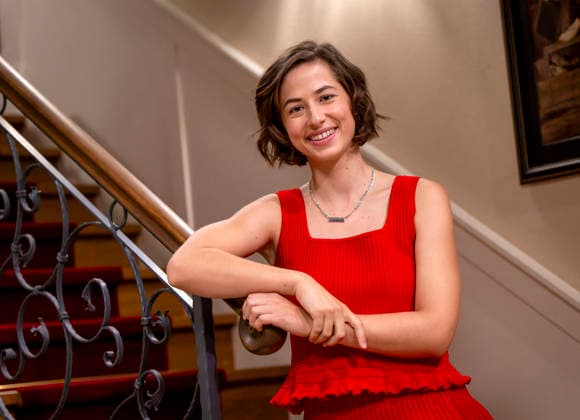 September 16, 2026, ARD telenovela *STURM DER LIEBE*, photo shoot for Season 23 on the film set in Munich, at Bavaria Film in Geiselgasteig, in the studio set of the fictional Hotel Fürstenhof. The new season premieres on November 4, 2026. Actress Pippa Fee Rupperti, who plays Emilia Jakobi, on the set of the series on September 16, 2026, ARD series *Sturm de