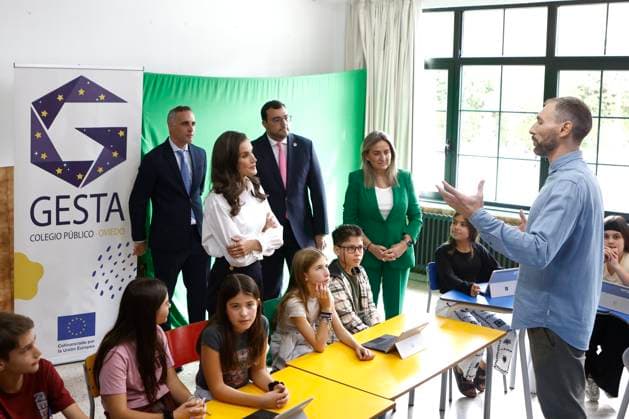 Queen Letizia attends the opening of the 2026–2027 school year at the Gesta Public School in Oviedo. DISCLAIMER: In accordance with current Spanish law, images of minors must be pixelated, therefore, it is at the discretion of each media outlet whether to publish these images and whether or not to pixelate them. Europa Press is fully exempt from any claims it may receive regarding the publication of such images without pixelation, and the media outlet must assume responsibility for such claims. The President of the Principality of Asturias, and Secretary General of the FSA PSOE, Adrián Barbón (c), the Minister of Education, Vocational Training, and Sports, Milagros Tolón (d), and Queen Letizia (2i) during the opening of the 2026–2027 schoo Copyright: xImanolxRimadax 7781515