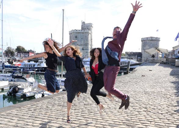 Cecilia Hornus, Jade Pradin, Jerome Bertin, and Pauline Bression at the Plus Belle la Vie, Encore Plus Belle photocall during the 28th La Rochelle Fiction Festival, France, on September 18, 2026. Denis Guignebourg, Bestimage. Plus Belle la Vie, Encore Plus Belle photocall at the 28th La Rochelle Fiction Festival on September 18, 2026, in La Rochelle, France. La Rochelle, France Copyright: xDenisxGuignebourgx xBestimagexDenisxGuignebourgx xBestimagex