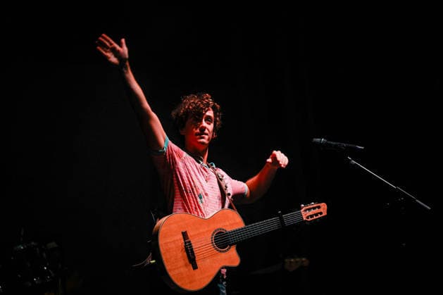 Guitarricadelafuente Concert at the Festival B in Barcelona The artist Guitarricadelafuente during his performance at the Festival B, at the Parc del Fòrum, on September 19, 2026, in Barcelona, Catalonia, Spain. Álvaro Lafuente Calvo, known professionally as Guitarricadelafuente, is a singer-songwriter, guitarist, and actor. This is one of the main performances on the closing day of Festival B, featuring part of the repertoire from his latest album, *Spanish Leather* SEPTEMBER 19, 2026 CATALONIA CONCERT MUSIC GUITARRICA ÁLVARO LAFUENTE CALVO MUSICIAN SINGER-SONGWRITER ACTOR CULTURE Kike Rincó Barcelona Catalonia Barcelona Catalonia Spain Copyright: xKikexRinconx 7787093