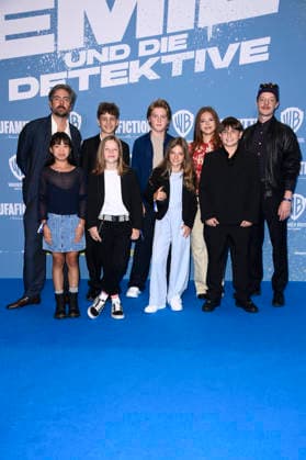 David Dietl, Ai Vy Bui, Nicholas Jonah Peter, Bela Louis Plass, Camille Moltzen, Lara Toni Lüdders, Zahide Kayaci, Kilian Kasa, and Merlin Sandmeyer at the premiere of the movie *Emil and the Detectives* at the KulturBrauerei Berlin cinema, September 20, 2026 Foto:xN.xKubelkax xFuturexImagex emil_6945