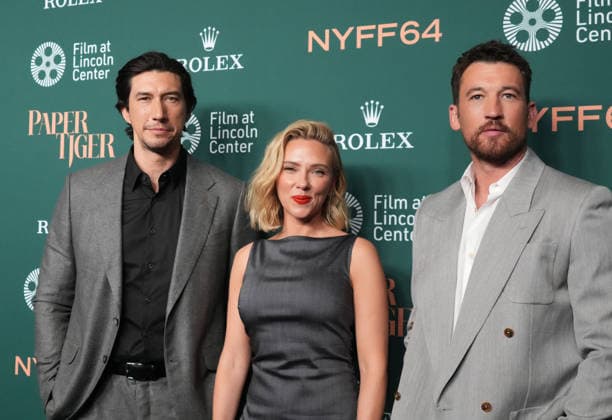 September 25, 2026, New York, Ny, USA: ADAM DRIVER, SCARLETT JOHANSSON, and MILES TELLER attend the Paper Tiger Premiere at the 64th Annual New York Film Festival at Film at Lincoln Center, .Alice Tully Hall, NYC.September 25, 2026. . SCARLETT JOHANSSON attends the Paper Tiger Premiere at the 64th Annual New York Film Festival at Film at Lincoln Center, .Alice Tully Hall, NYC.September 25, 2026. . Paper Tiger Premiere at the 64th Annual New York Film Festival at Film at Lincoln Center, .Alice Tully Hall, NYC.September 25, 2026. . Paper Tiger Premiere at NYFF64, .Alice Tully Hall, NYC.September 25, 2026. New York USA - ZUMAms4_ 20260925_faf_ms4_018 Copyright: xSoniaxMoskowitzxGordonx