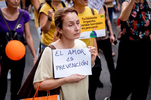 Suicide Prevention Rally in Madrid A person holds a sign reading Love Is Prevention during the National Suicide Prevention Rally on September 27, 2026, in Madrid, Spain. The rally was organized under the slogan Active Listening, Collective Response, coinciding with Suicide Awareness Month. SEPTEMBER 27, 2026, On Foot, Madrid, Madrid, Spain Copyright: xA.xPÃ rezxMecax 7803977
