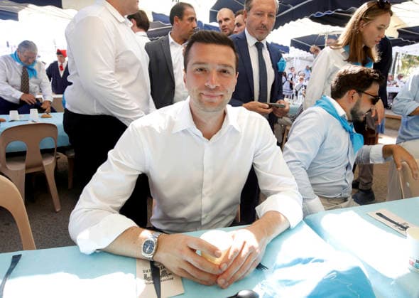 Jordan Bardella, president of the National Rally (RN), takes part in the Saint Michael’s Day procession in Menton on September 27, 2026. Jean François Ottonello, Nice Matin, Bestimage. Jordan Bardella, president of the National Rally (RN), takes part in the Saint Michel festival procession in Menton on September 27, 2026, Menton, France Copyright: xJean-FrancoisxOttonellox xNicexMatinx xBestimagexJean-FrancoisxOttonellox xNicexMatinx xBestimagex
