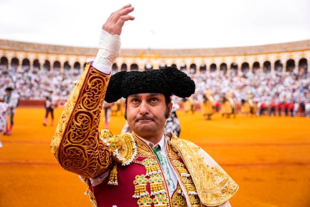 Fourth Regular Bullfight of the San Miguel Fair in Seville: Morante de la Puebla during the fourth regular bullfight of the San Miguel Fair at the Real Maestranza de Caballería On September 27, 2026, in Seville, Andalusia, Spain Morante de la Puebla, Daniel Luque, and Borja Jiménez fought bulls from the Garcigrande ranch during the fourth subscription bullfight of the San Miguel Fair on September 27, 2026, in Seville, Andalusia, Spain Copyright: xJoaquinxCorcherox 7804613