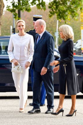 President Emmanuel Macron and his wife, First Lady Brigitte Macron, welcome Prince Albert II of Monaco and Princess Charlène of Monaco upon their arrival for the At the Roots of Europe for Peace and Unity meeting at the Robert Schuman Conference Center in Metz, France, on September 28, 2026, the final day of the Pope’s visit to France Romain Doucelin Bestimage French President Emmanuel Macron and his wife, First Lady Brigitte Macron, welcome guests upon their arrival for the At the Roots of Europe for Peace and Unity meeting at the Robert Schuman Conference Center in Metz, France, on September 28, 2026, the final day of the Pope’s visit to France Metz, France Copyright: xRomainxDoucelinx xBestimagexRomainxDoucelinx xBestimagex