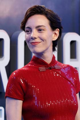 September 28, 2026, Madrid, Community Of Madrid, Spain: Spanish actress VICKY LUENGO, who plays the lead role of Antonia Scott, the most intelligent person on Earth, attends the blue carpet premiere of the second season of the Amazon Prime Video series Reina Roja: Loba Negra at Cine Capitol on Monday, September 28, 2026, in Madrid, Spain. Luengo dazzled in a red sequined Max Mara Resort 2027 gown inspired by the traditional Chinese qipao. Directed by Koldo Serra and based on the bestselling novel by Juan Gomez-Jurado, the thriller series follows Scott and her partner Jon Gutierrez as they face the Russian mafia and a dangerous hitwoman in the Costa del Sol. The exclusive debut gathered the main cast and Spanish celebrities to celebrate th - ZUMAo127 20260928_zep_o127_202 Copyright: xHugoxOrtunox