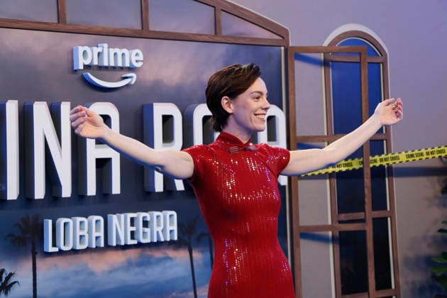 September 28, 2026, Madrid, Community Of Madrid, Spain: Spanish actress VICKY LUENGO reacts with a smile as she sees her co-star Hovik Keuchkerian (out of frame) arriving to join her on the blue carpet during the premiere of the second season of the Amazon Prime Video series Reina Roja: Loba Negra at Cine Capitol on Monday, September 28, 2026, in Madrid, Spain. Luengo, who plays the lead role of Antonia Scott, dazzled in a red sequined Max Mara Resort 2027 gown inspired by the traditional Chinese qipao. Directed by Koldo Serra and based on the bestselling novel by Juan Gomez-Jurado, the thriller series follows Scott and her partner Jon Gutierrez as they face the Russian mafia in the Costa del Sol. The exclusive debut gathered the main cas - ZUMAo127 20260928_zep_o127_193 Copyright: xHugoxOrtunox