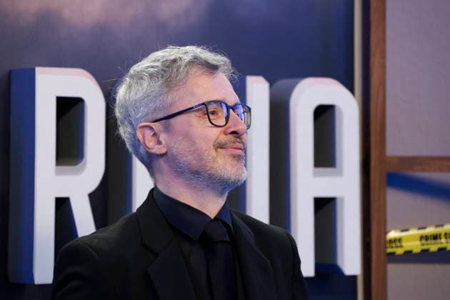 September 28, 2026, Madrid, Community Of Madrid, Spain: Spanish writer JUAN GOMEZ-JURADO, author of the bestselling novel upon which the series is based, poses on the blue carpet during the premiere of the second season of the Amazon Prime Video series Reina Roja: Loba Negra at Cine Capitol on Monday, September 28, 2026, in Madrid, Spain. Directed by Koldo Serra, the thriller series follows protagonists Antonia Scott and Jon Gutierrez as they face the Russian mafia in the Costa del Sol. The exclusive debut gathered the main cast and Spanish celebrities to celebrate the show s upcoming global release on October 2, 2026. Madrid Spain - ZUMAo127 20260928_zep_o127_065 Copyright: xHugoxOrtunox
