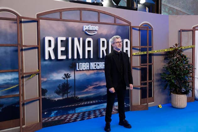 September 28, 2026, Madrid, Community Of Madrid, Spain: Spanish writer JUAN GOMEZ-JURADO, author of the bestselling novel upon which the series is based, poses on the blue carpet during the premiere of the second season of the Amazon Prime Video series Reina Roja: Loba Negra at Cine Capitol on Monday, September 28, 2026, in Madrid, Spain. Directed by Koldo Serra, the thriller series follows protagonists Antonia Scott and Jon Gutierrez as they face the Russian mafia in the Costa del Sol. The exclusive debut gathered the main cast and Spanish celebrities to celebrate the show s upcoming global release on October 2, 2026. Madrid Spain - ZUMAo127 20260928_zep_o127_072 Copyright: xHugoxOrtunox