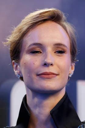September 28, 2026, Madrid, Community Of Madrid, Spain: Spanish actress JAVIERA SKY, who plays the titular role of the ruthless hitwoman Loba Negra, poses on the blue carpet during the premiere of the second season of the Amazon Prime Video series Reina Roja: Loba Negra at Cine Capitol on Monday, September 28, 2026, in Madrid, Spain. Directed by Koldo Serra and based on the bestselling novel by Juan Gomez-Jurado, the thriller series follows the protagonists as they face the Russian mafia and Sky s character in the Costa del Sol. The exclusive debut gathered the main cast and Spanish celebrities to celebrate the show s upcoming global release on October 2, 2026. Madrid Spain - ZUMAo127 20260928_zep_o127_118 Copyright: xHugoxOrtunox