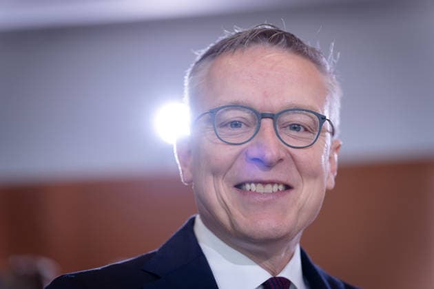 Cabinet meeting, Federal Government, Kickoff, Cabinet meeting, Federal Government, Karsten Wildberger, Federal Minister, Digital Affairs, Berlin, Berlin, GER