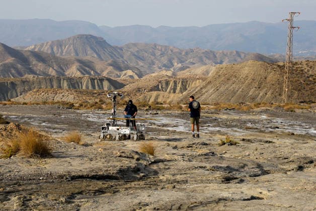 ESA Tests the Charlie Mars Rover from the ExoMars Rosalind Franklin Mission in Tabernas Images of the Charlie Mars rover in the Tabernas Desert October 1, 2026, in Tabernas, Almería, Andalusia, Spain The European Space Agency (ESA) is conducting field tests of the Charlie Mars rover in Tabernas, Almería, with the goal of testing technologies and operations that will be relevant to the ExoMars Rosalind Franklin mission, designed to explore the surface of Mars October 1, 2026 Marian Leó Almería, Andalusia Almería, Andalusia Spain Copyright: xMarianxLeonx 7812288