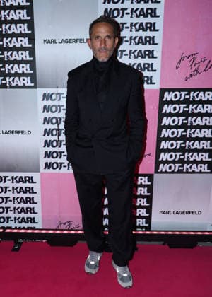 Sebastien Jondeau: Photocall from the Karl Lagerfeld: From Paris with Love event at the Karl Lagerfeld Boutique in Paris on October 1, 2026. KARL LAGERFELD celebrates its Fall Winter 2026 campaign with Paris Hilton, Kit Butler, and NOT KARL, the newest member of the House’s universe. For this private event in Saint-Germain-des-Prés, Paris Hilton will be joined by NOT KARL to mark this new chapter—an immersive experience in the world of KARL LAGERFELD, blending fashion, creativity, and the House’s heritage. Denis Guignebourg Bestimage The Karl Lagerfeld x Paris Hilton party during Paris RTW Spring Summer 2027 Fashion Week on October 1, 2026, in Paris, France. Paris, France Copyright: xDenisxGuignebourgx xBestimagexDenisxGuignebourgx xBestimagex