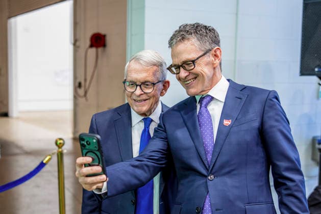 October 2, 2026, New Albany, Ohio, U.S: Bill Anderson, Global CEO, Bayer, right, and Ohio Governor Mike Dewine take a selfie Friday, October 2, 2026 at an event where Bayer Pharmaceuticals said it will invest .2 billion in a new pharmaceutical manufacturing campus in the New Albany International Business Park. The new manufacturing plant is slated to bring hundreds of jobs to the region. Gov. Mike DeWine said the .2 billion plant would be Bayer s first pharmaceutical manufacturing and processing plant in North America. He said it also marked Ohio s largest international healthcare project, as well as the largest German investment in state history. Ã’One of the points that we made to Bayer was our proximity to seven major research universit - ZUMAd149 20261002_zap_d149_001 Copyright: xJamesxD.xDeCampx