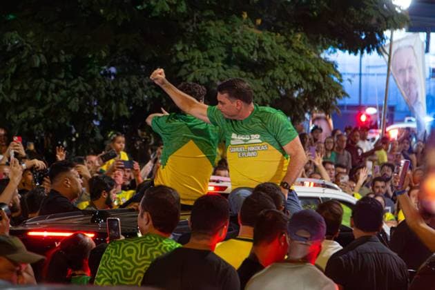 RECORD DATE NOT STATED Presidential candidate Flavio Bolsonaro visits the city of Montes Claros in the final stretch of the elections. Montes Claros (MG), 02 10 2026 - Elections Flavio Bolsonaro Montes Claros - Presidential candidate Flavio Bolsonaro, accompanied by Nikolas Ferreira (PL), Samuel Caires (PL), Marco Antonio Moreira da Costa (Novo), Domingos Savio (PL), Flavio Roscoe (PL), during a visit to the city of Montes Claros in the final stretch of the elections, this Friday, October 2, 2026.(Foto: Diego Tavares Thenews2 imago images) Presidential candidate Flavio Bolsonaro visits the city of Montes Claros in the final stretch of the elections. Copyright: xDiegoxTavaresx