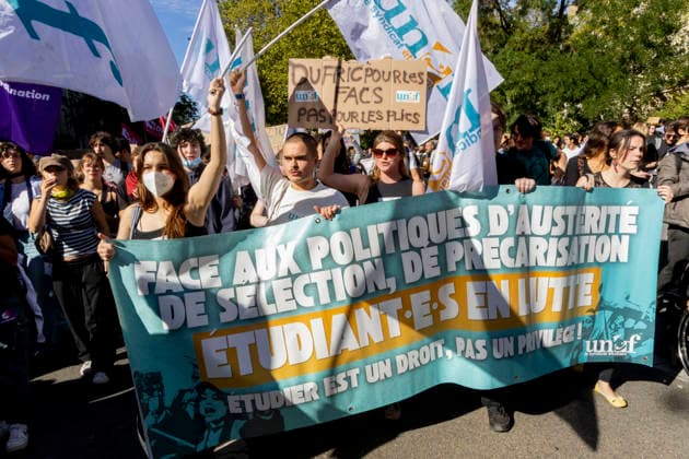 Paris, France October 6, 2026 - Demonstration organized as part of a national day of action launched by high school students. Nationwide student protests and violent school riots have disrupted over 700 secondary schools and led to roughly 5,000 arrests across France. What began in late September 2026 as peaceful blockades in the low-income Paris suburb of Seine-Saint-Denis has rapidly escalated into a major public order crisis for President Emmanuel Macron s government. MANIFESTATION ETUDIANTES, LYCEENS, GREVE, SOCIETE, JEUNES, JEUNESSE, ETUDIANT, Copyright: xVincentxIsorex