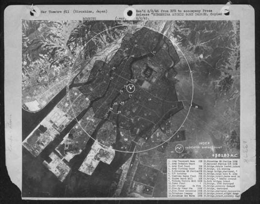 IMAGO International History, Archive, 250 years USA, Second World War, WWII, Atomic bomb dropped on Hiroshima 1945