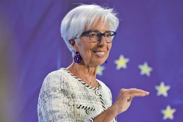 ECB leaves key interest rate unchanged at 4.5 per cent, archive images