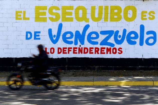 Venezuela and Guyana agree to renounce violence in border dispute, archive pictures