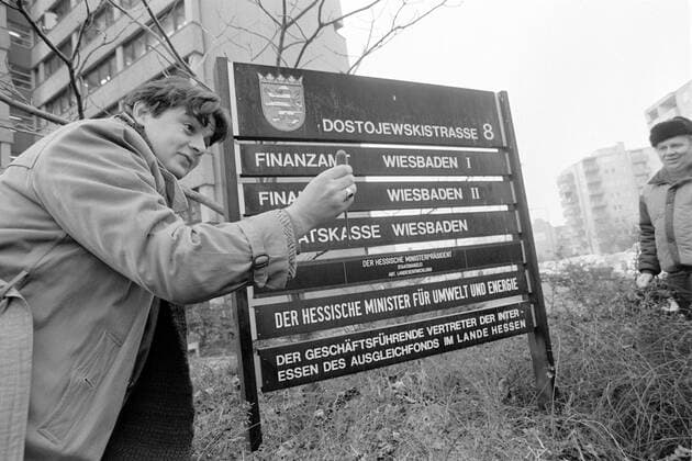 IMAGO History, German parties, The Greens, First Red-Green government participation in Hesse 1985