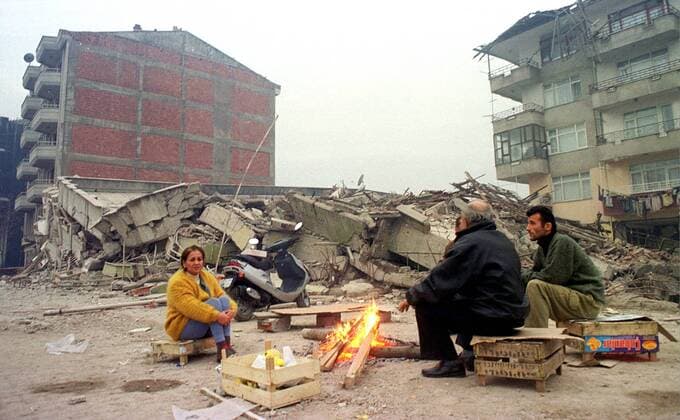 IMAGO International History, The most severe earthquakes, Turkey, Gölcük 1999