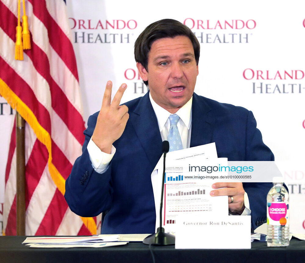 Florida Gov. Ron DeSantis answers a question during a press briefing on the state s status in the coronavirus crisis, at Orlando Health s Orlando Regional Medical Center, Sunday, April 26, 2020. Orlando USA - ZUMAm67_ 20200426_zaf_m67_005