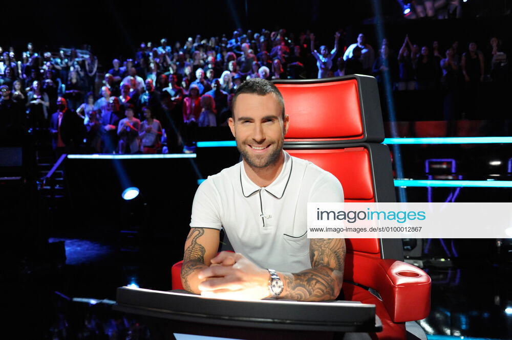 THE VOICE, Adam Levine, Episode 210B Live Show , (Season 2), 2011-. photo: Lewis Jacobs NBC Courtesy: Everett Collection NBC Courtesy Everett Collection !ACHTUNG AUFNAHMEDATUM GESCHÄTZT! PUBLICATIONXNOTxINxCANxCHNxFRAxITAxJPNxNORxPOLxRUSxESPxUKxUSA