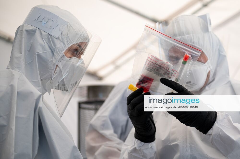 Drive & Go-Thru mobile tent for testing for the coronavirus at the Energa Arena in Gdansk Drive & Go-Thru mobile tent for testing for the coronavirus at the Energa Arena on April 27, 2020 in Gdansk, Poland EN_01426457_0025