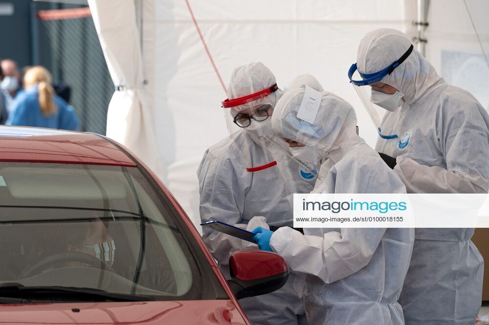 Drive & Go-Thru mobile tent for testing for the coronavirus at the Energa Arena in Gdansk Drive & Go-Thru mobile tent for testing for the coronavirus at the Energa Arena on April 27, 2020 in Gdansk, Poland EN_01426457_0039