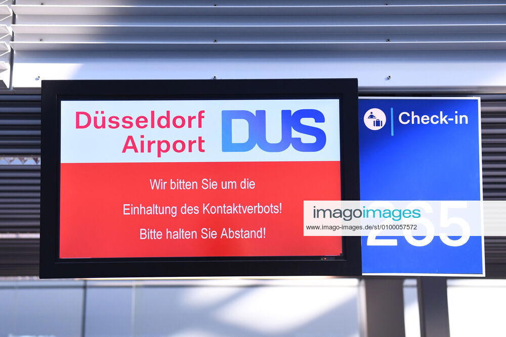 Coronavirus Flughafen Düsseldorf 27 04 2020, Nordrhein Westfalen, Düsseldorf Scoreboard Prohibition of contact xRx