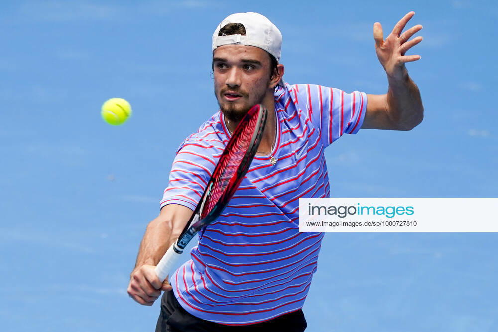 TENNIS AUSTRALIAN OPEN, Tomas Machac of the Czech Republic in action during his second Round Men s singles match against Matteo Berrettini of Italy on Day 4 of the Australian Open at Melbourne Park in Melbourne, Thursday, February 11, 2021. ( NO ARCHIVING, , NO USE IN BOOKS WITHOUT CONSENT MELBOURNE VIC AUSTRALIA