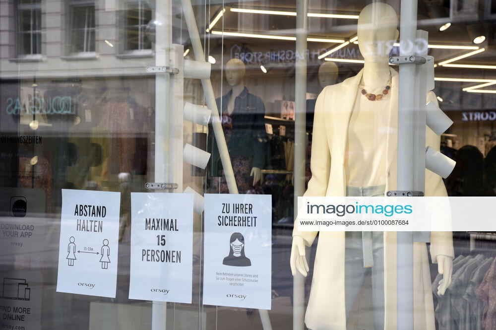 Behavioural guidelines for shop openings after relaxation of corona restrictions Munich, 27 04 2020 Foto:xS.xFuturexImage