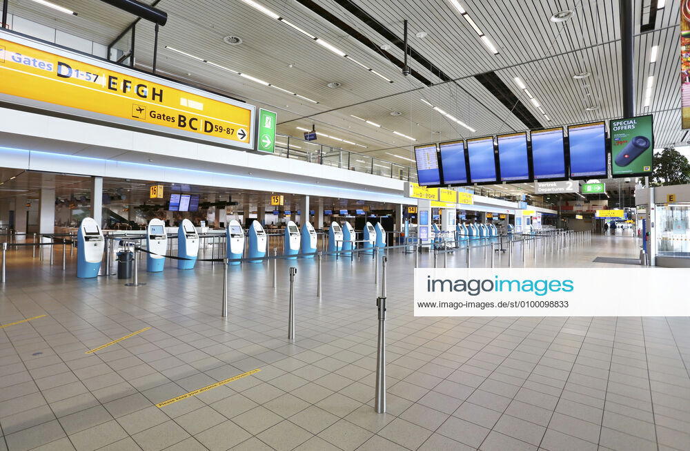 Amsterdam Airport Schiphol in the Netherlands is virtually empty and abandoned as a result of the corona virus (c) PPE Beijersbergen Amsterdam The Netherlands
