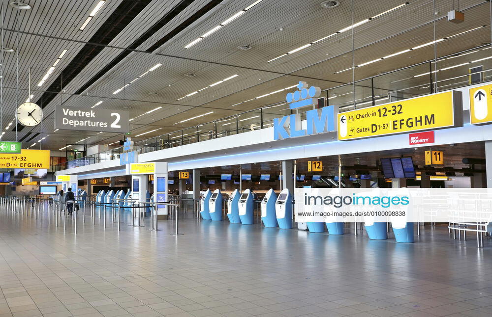 Amsterdam Airport Schiphol in the Netherlands is virtually empty and abandoned as a result of the corona virus (c) PPE Beijersbergen Amsterdam The Netherlands